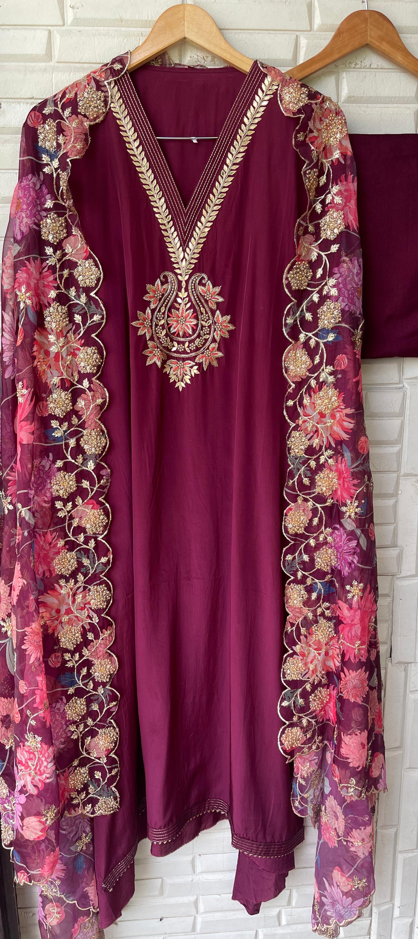 Crepe satin unstitched ladies suit Rc17681