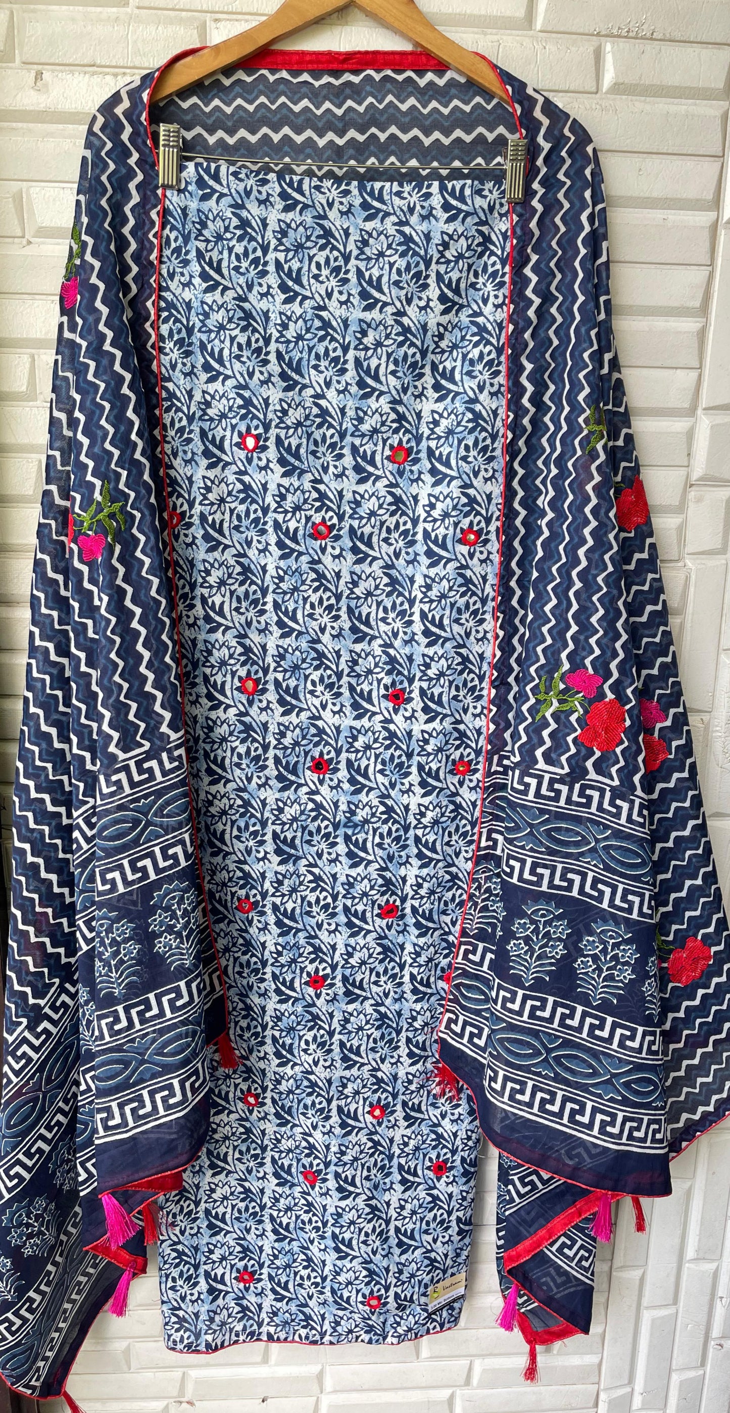 Cotton unstitched ladies suit Rc17383