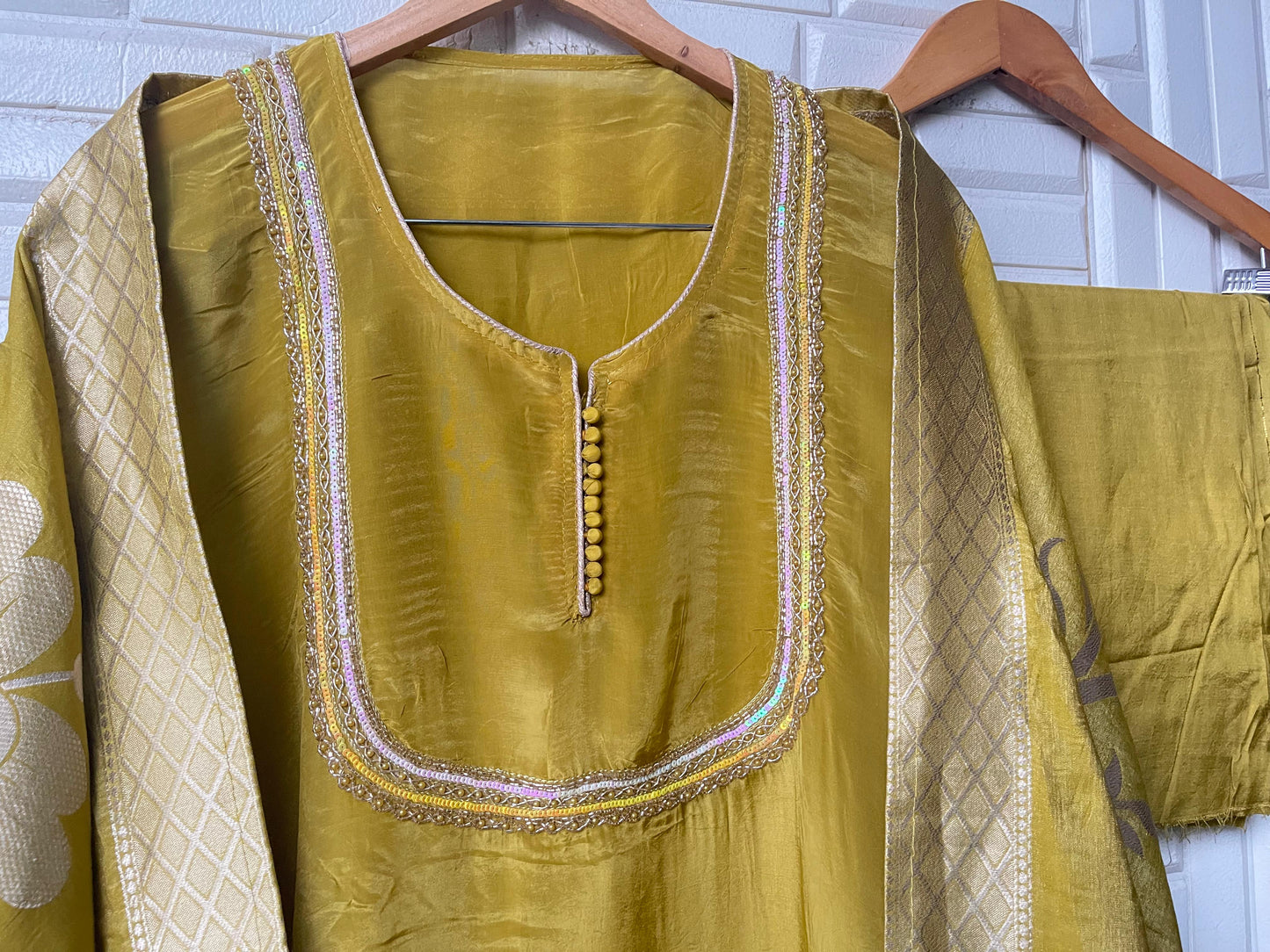Muslin crepe unstitched ladies suit Rc17446 (b)