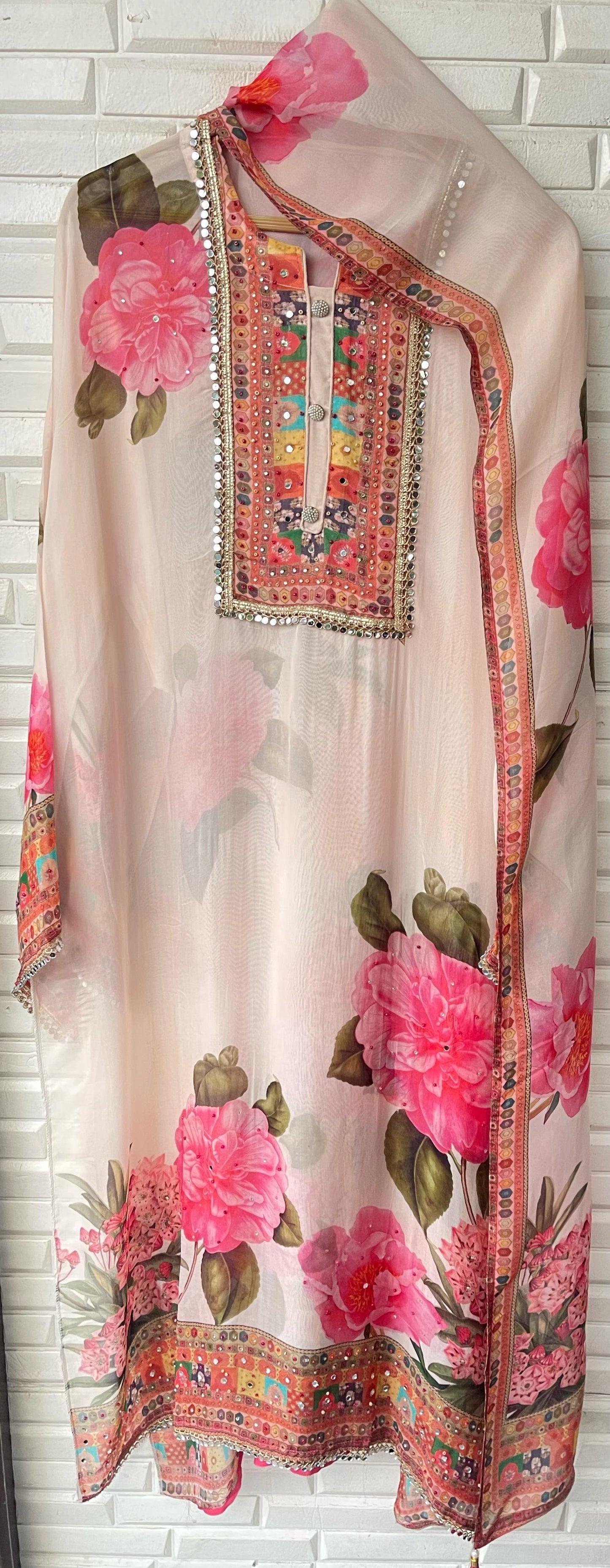 Organza semi stitched ladies suit Rc16414