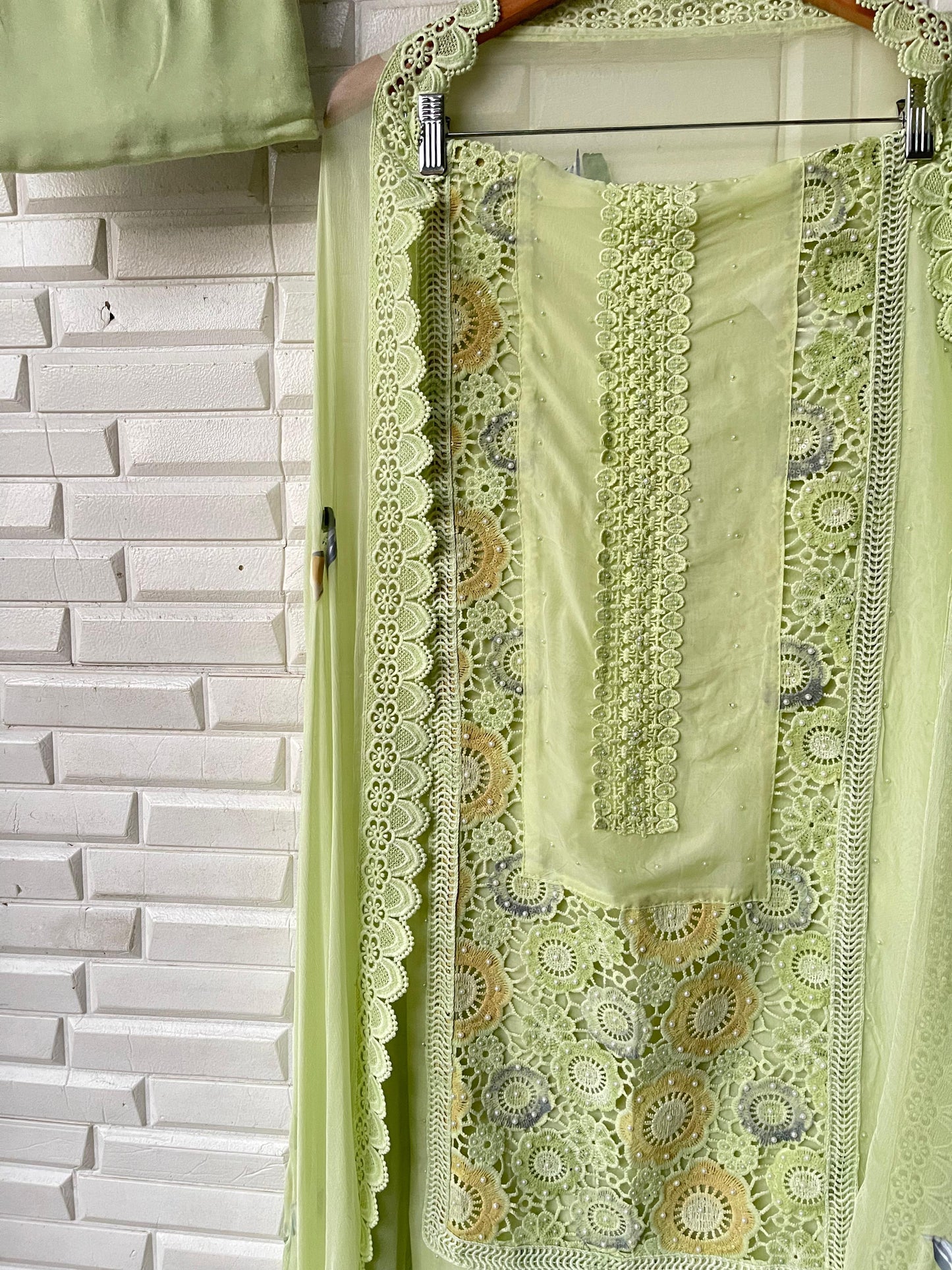 Organza Unstitched Ladies Suit Rc 17300(b)