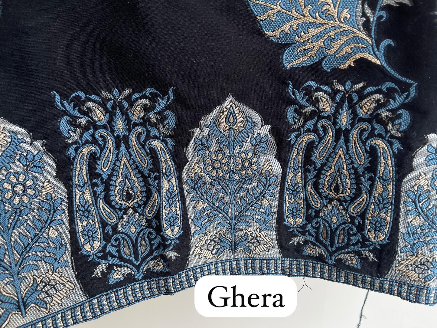 Banarasi jaam dhaani cotton silk unstitched ladies suit Rc17924