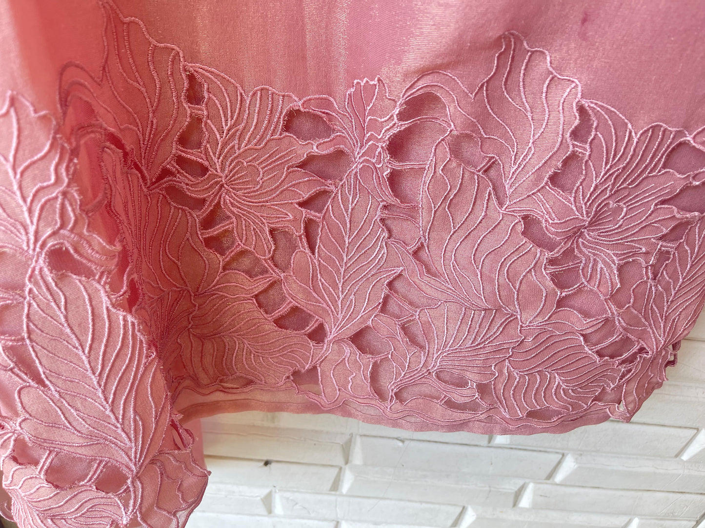 Shimmer silk unstitched ladies suit (a)