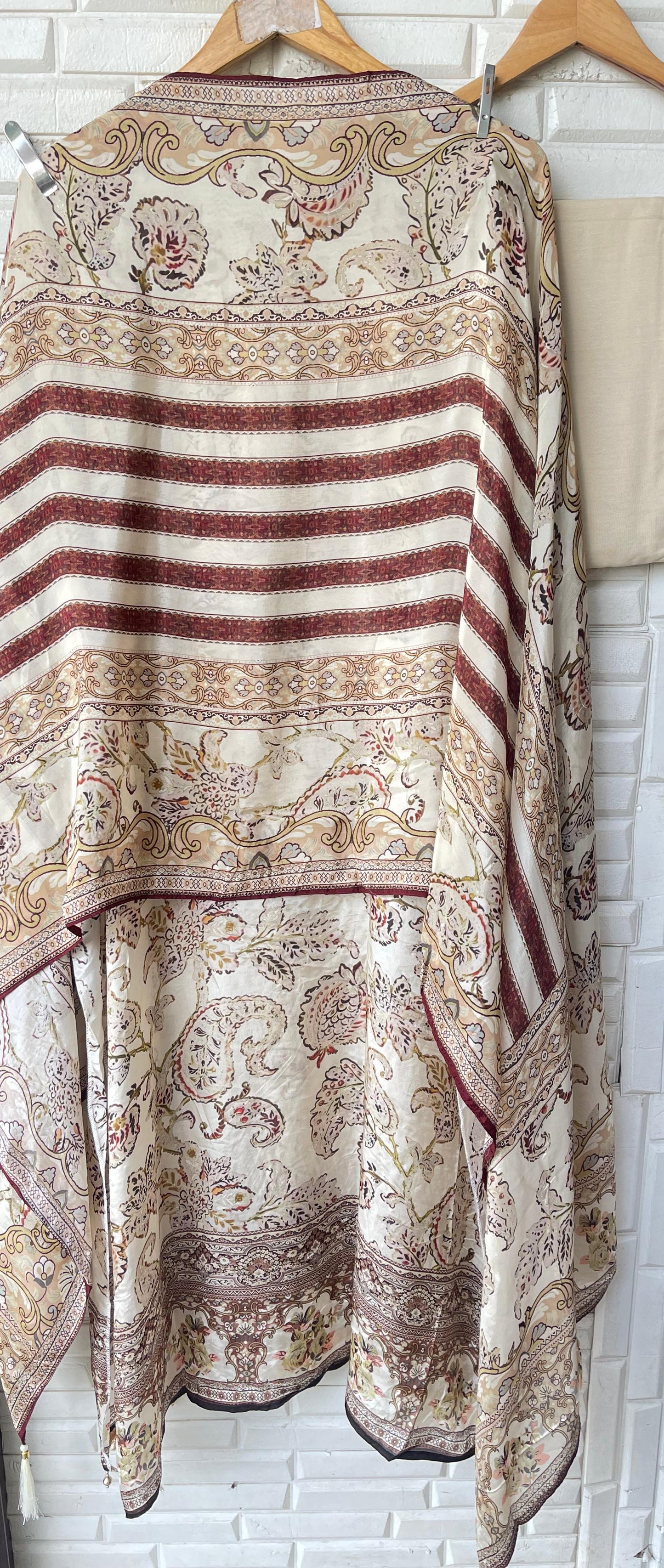 Satin crape unstitched ladies suit Rc17843