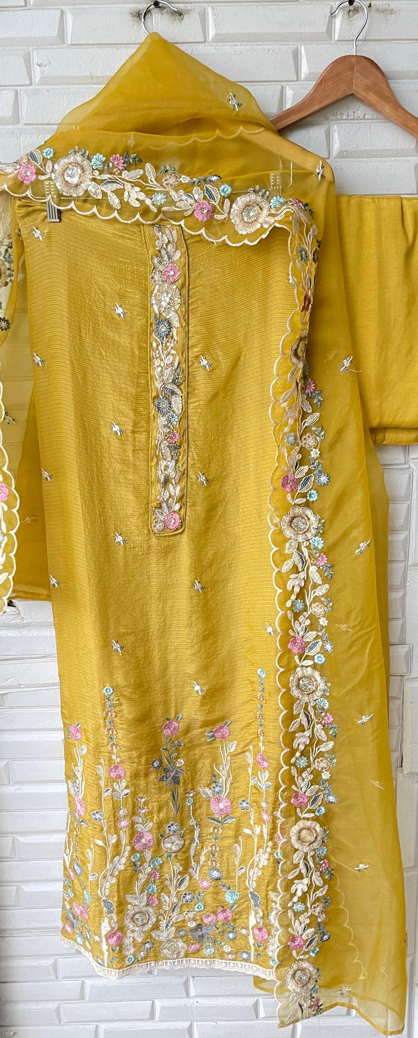 Self shimmer silk unstitched ladies suit Rc17610