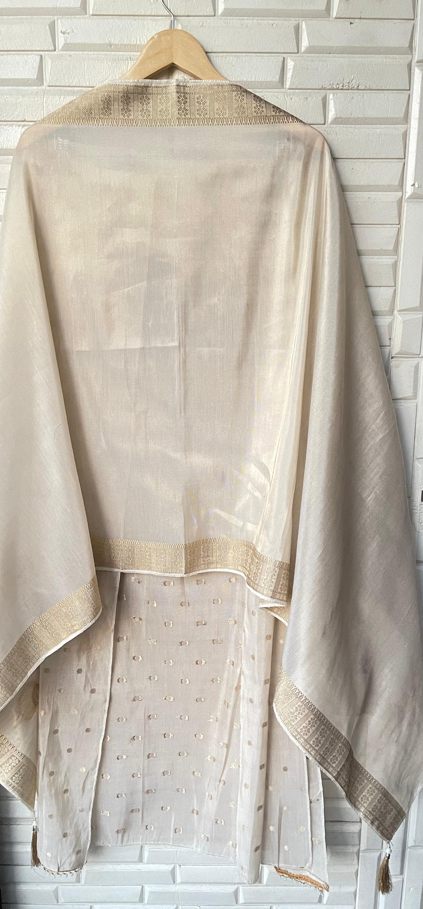 Shimmer silk unstitched ladies suit Rc17588