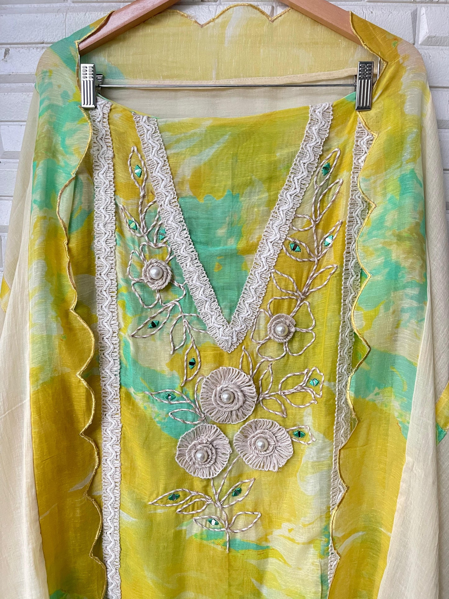 Linen unstitched ladies suit Rc17357