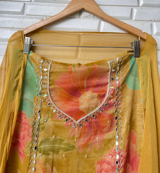 Organza unstitched ladies suit Rc17492