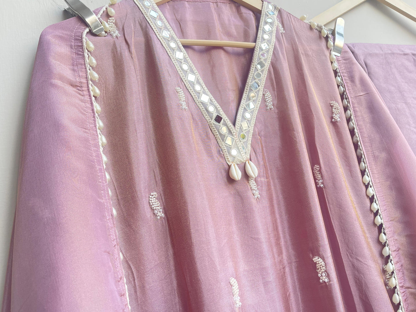 Shimmer silk unstitched ladies suit Rc17896