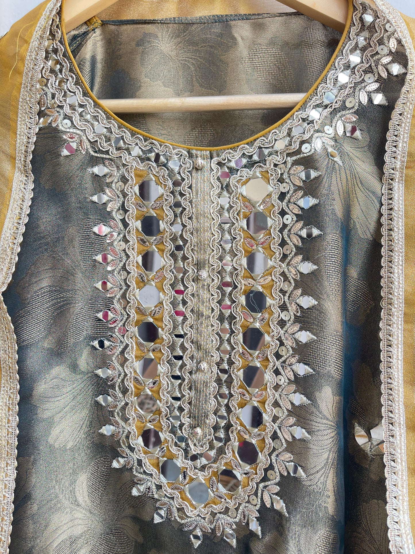 Shimmer silk unstitched ladies suit Rc17923 (a)