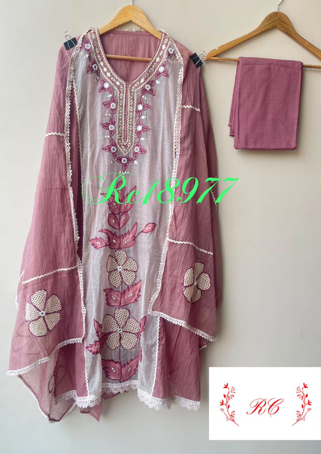 Mul cotton unstitched ladies suit Rc18977