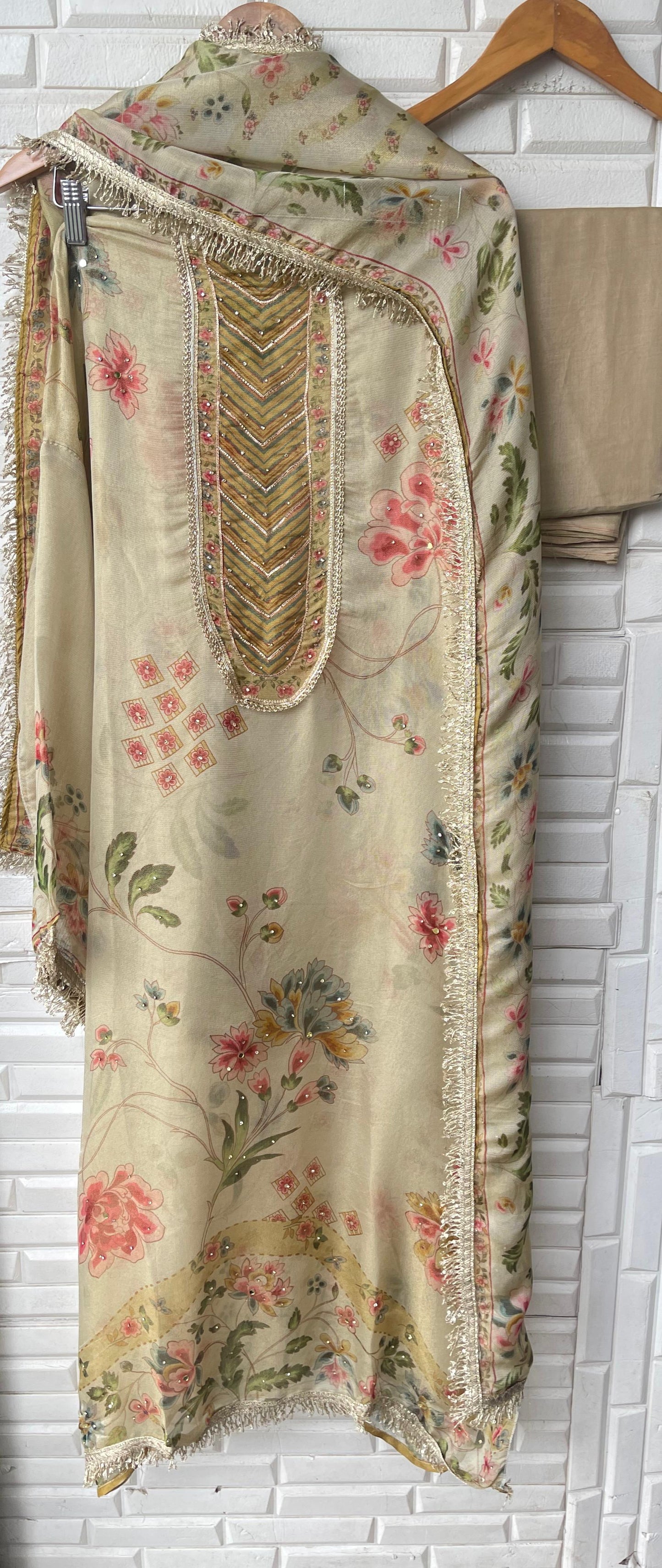 Burberry shimmer unstitched ladies suit Rc17655