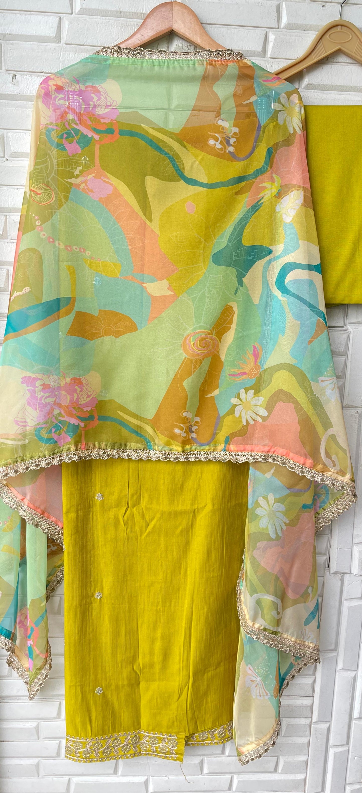 Silk unstitched ladies suit Rc17493