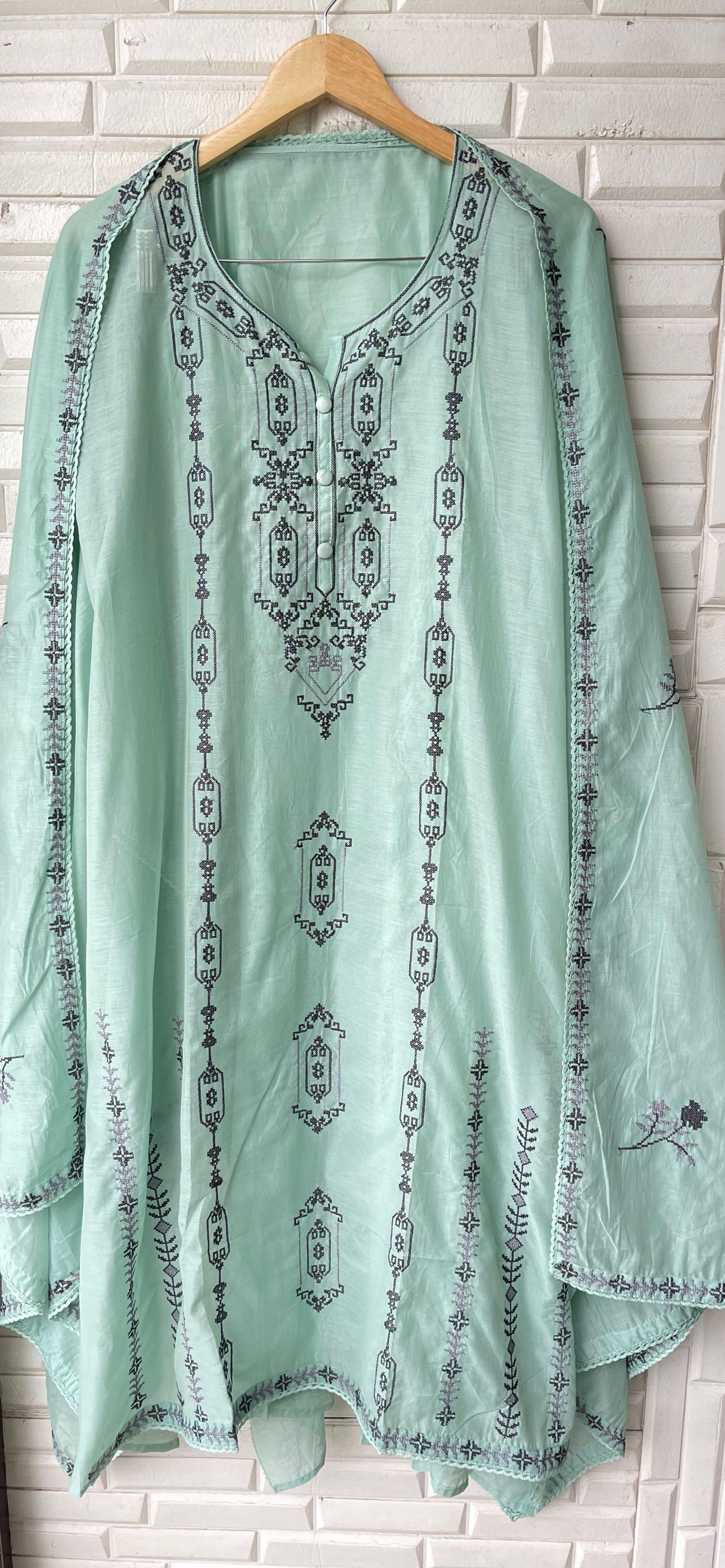 Mul chanderi unstitched ladies suit Rc17451