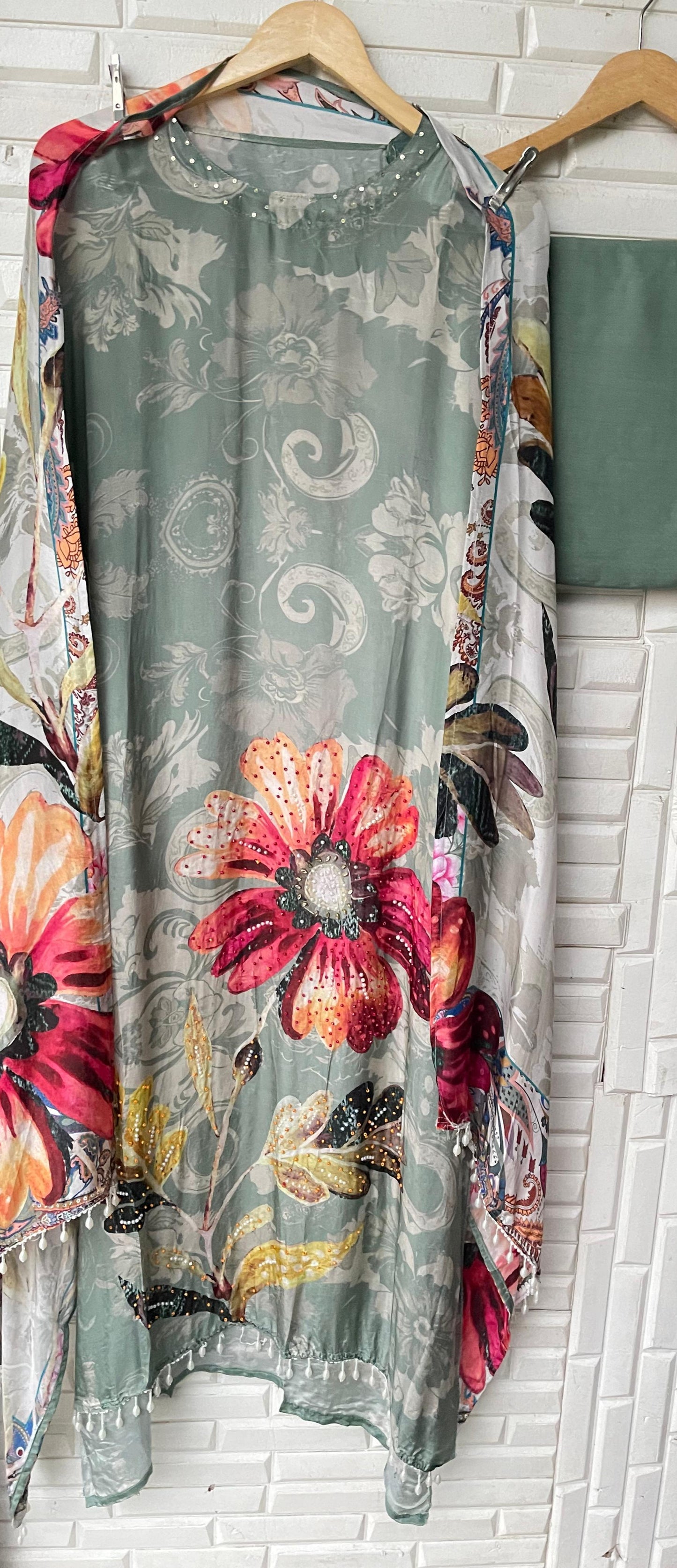 Muslin silk unstitched ladies suit Rc17362