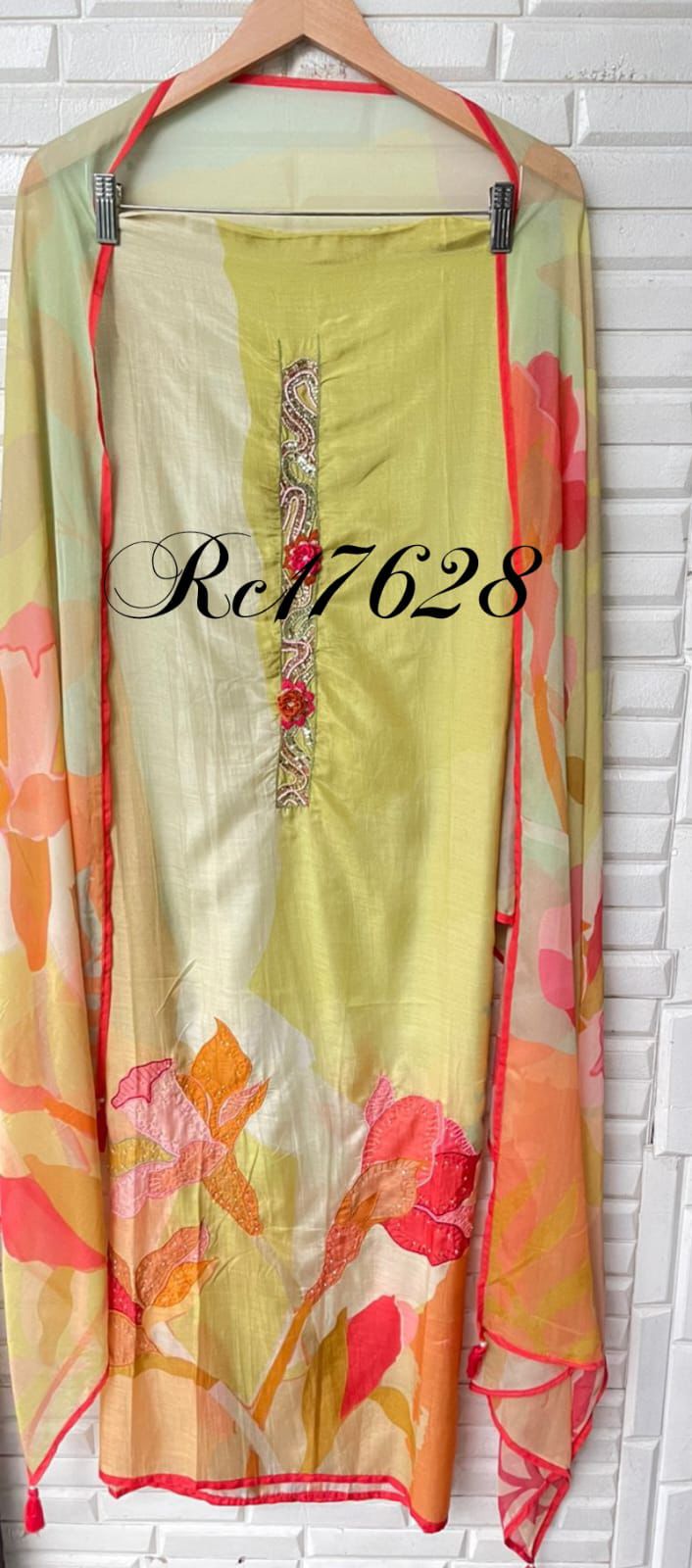 Pure muslin unstitched ladies suit Rc17628