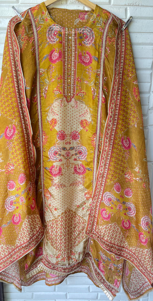 Crape satin unstitched ladies suit Rc17731