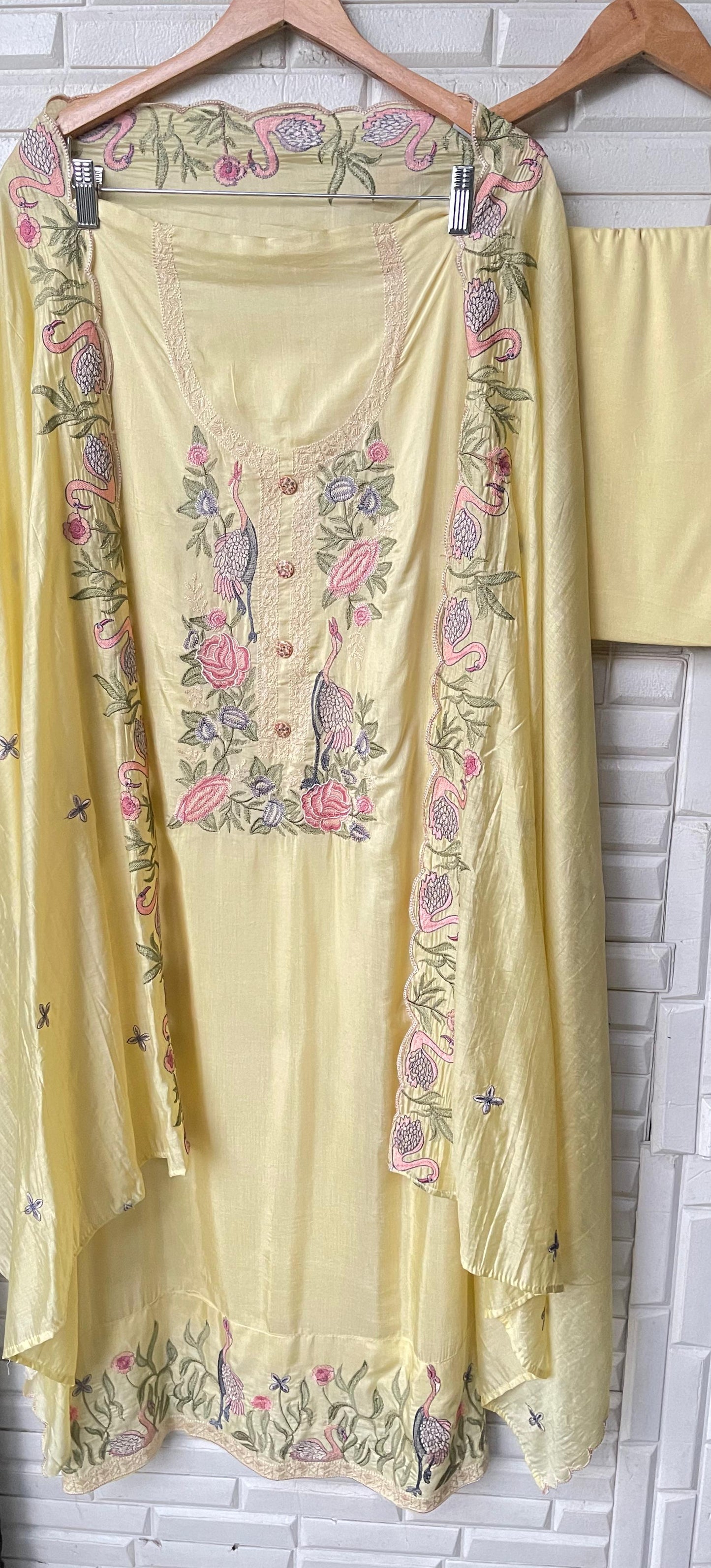 Muslin unstitched ladies suit Rc17461