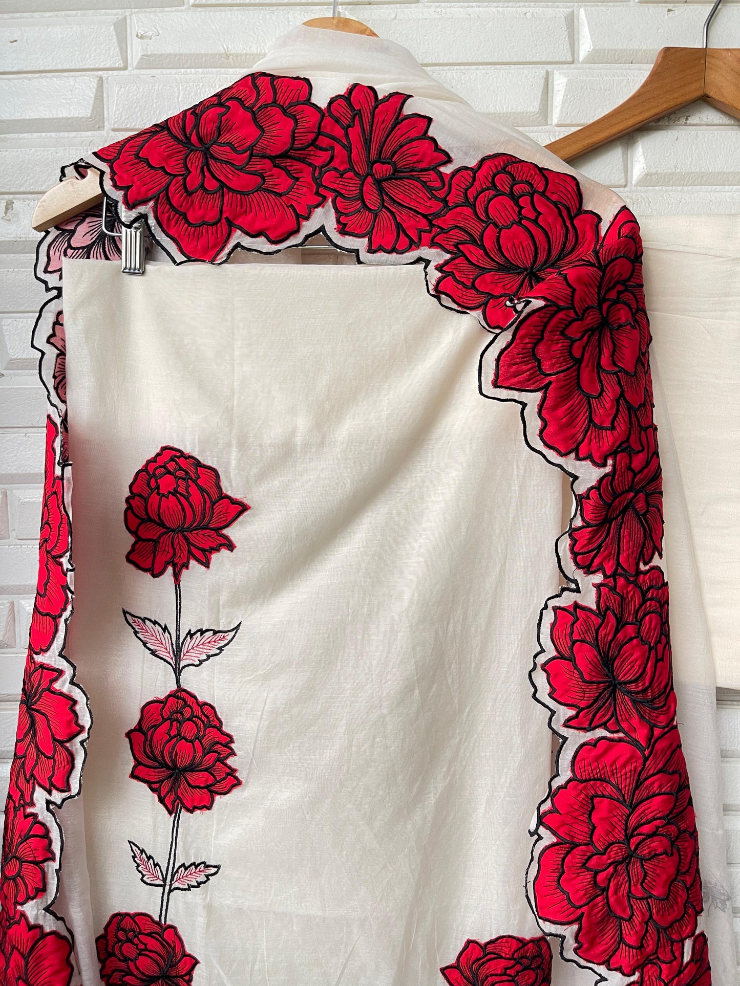 Mul chanderi unstitched ladies suit Rc17396 (a)