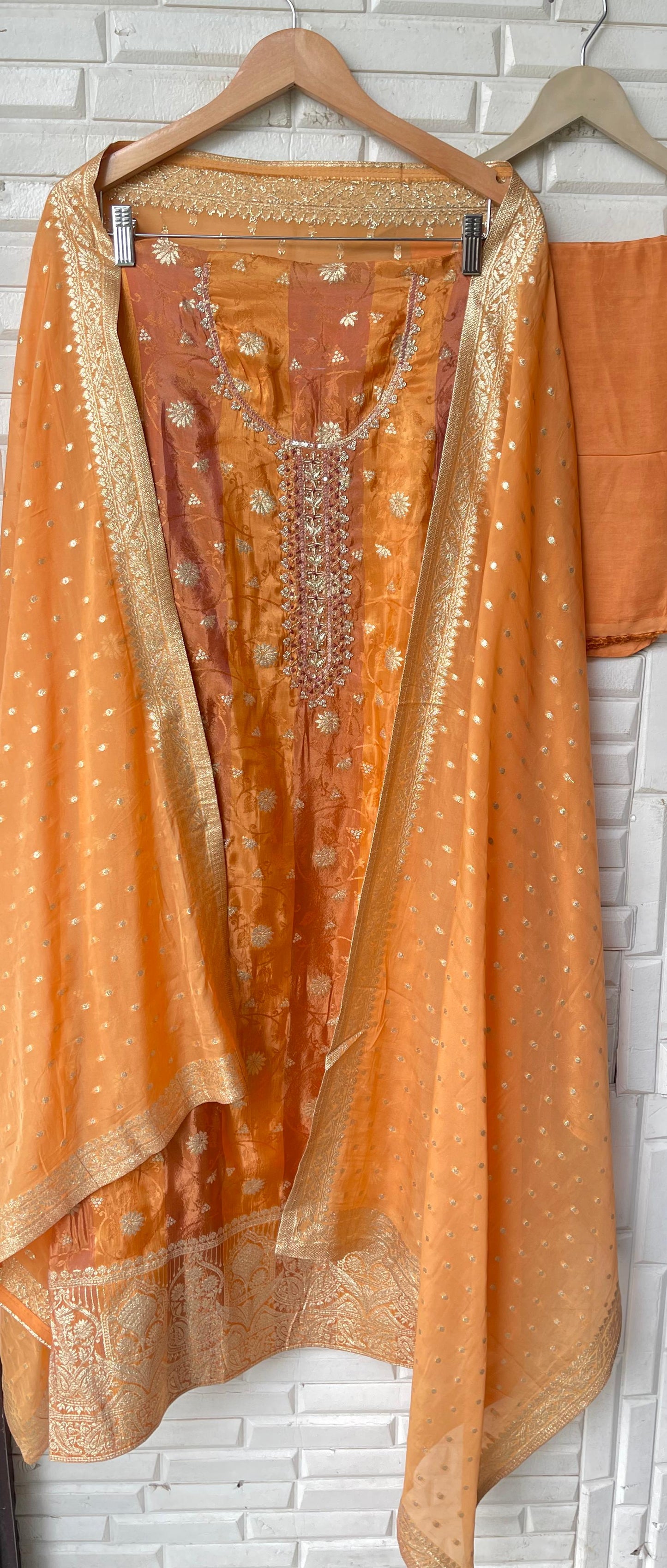 Self banarasi shimmer silk unstitched ladies suit Rc17768