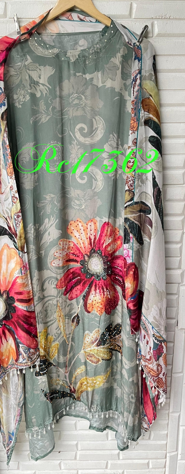 Muslin silk unstitched ladies suit Rc17362