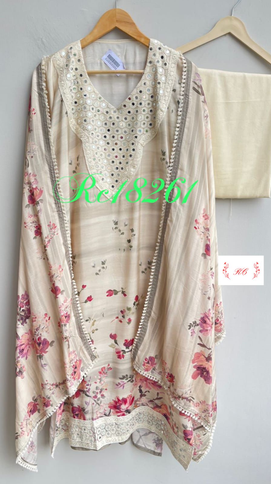 Muslin Printed Unstitched Ladies Suit RC-18261 – view 7
