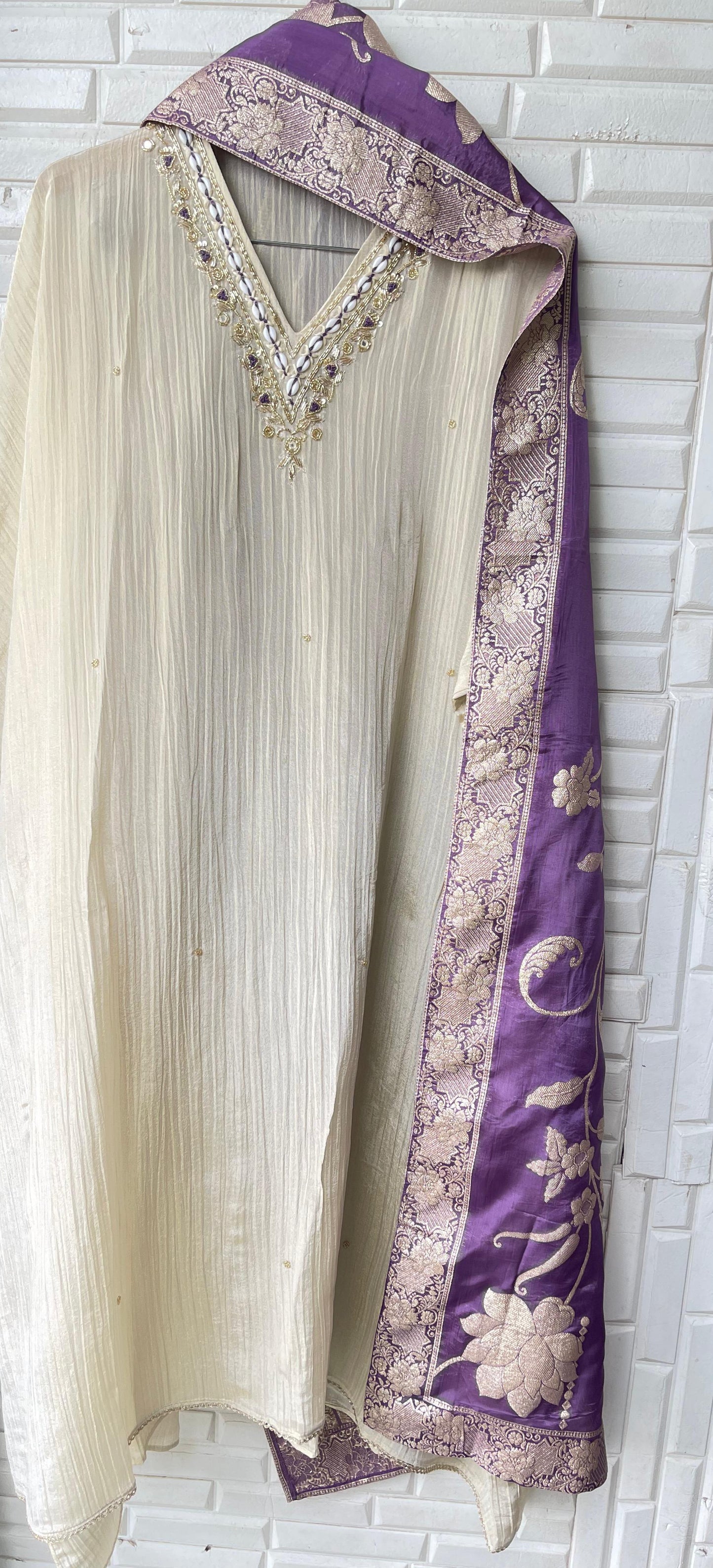 Shimmer tissue unstitched ladies suit Rc17364