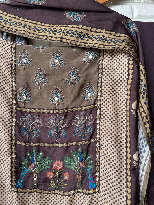 Muslin printed unstitched ladies suit Rc17559