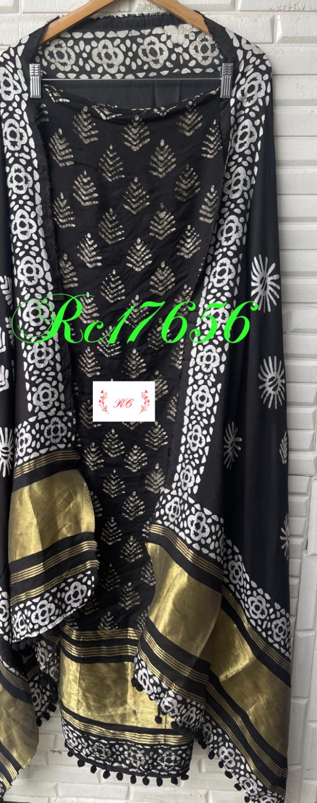 Muslin cotton unstitched ladies suit Rc17656