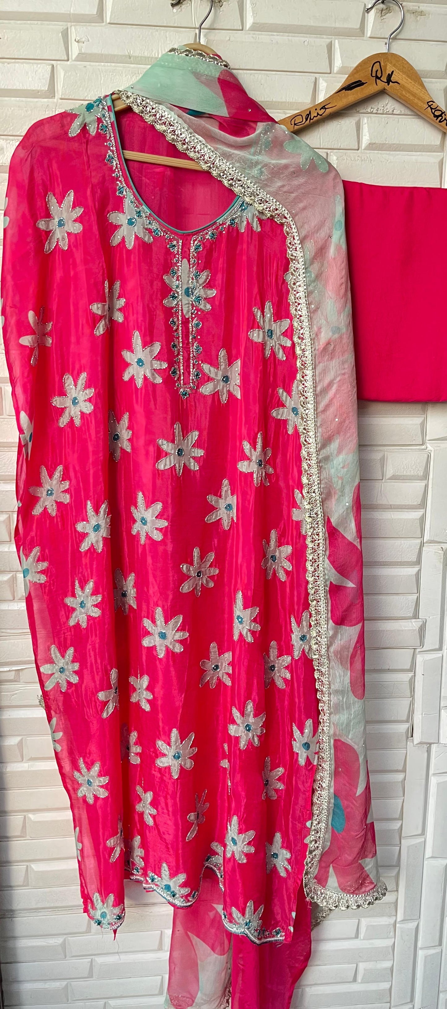 Organza silk unstitched ladies suit Rc17515