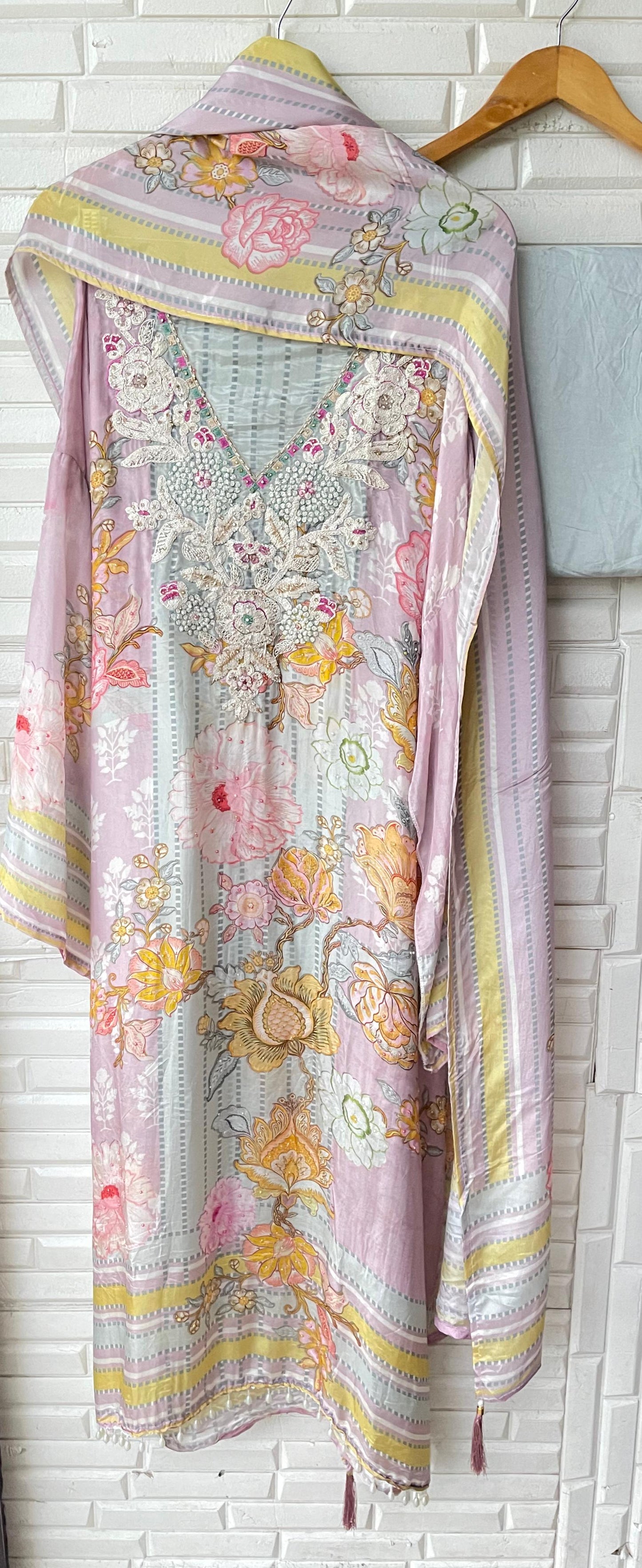 Crepe satin unstitched ladies suit Rc17611