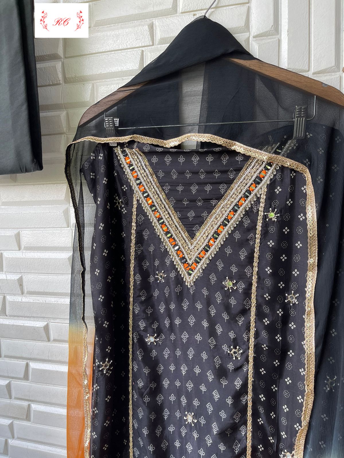 Organza Silk Unstitched Ladies Suit Rc 15147