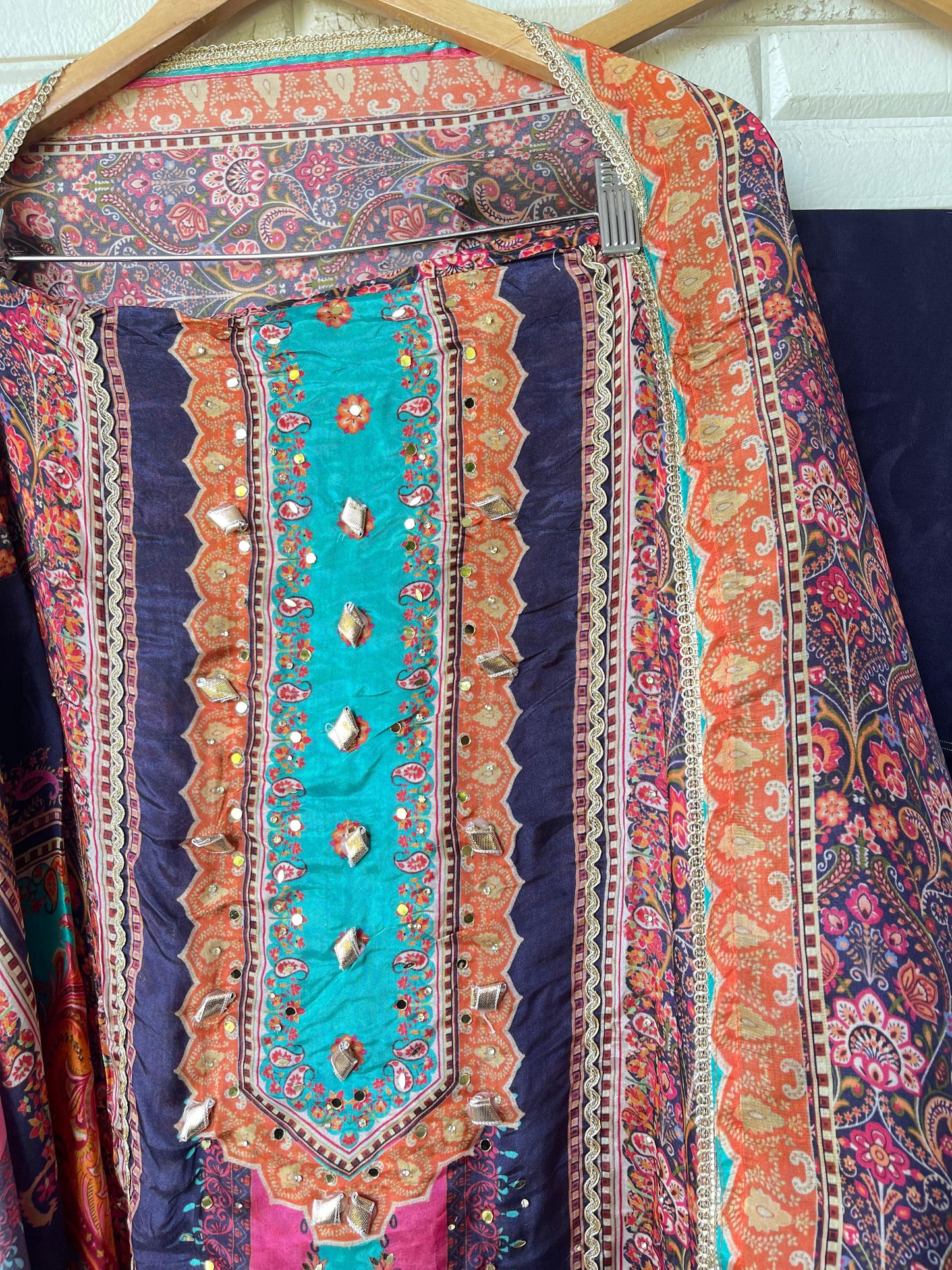 Crape satin unstitched ladies suit Rc17729