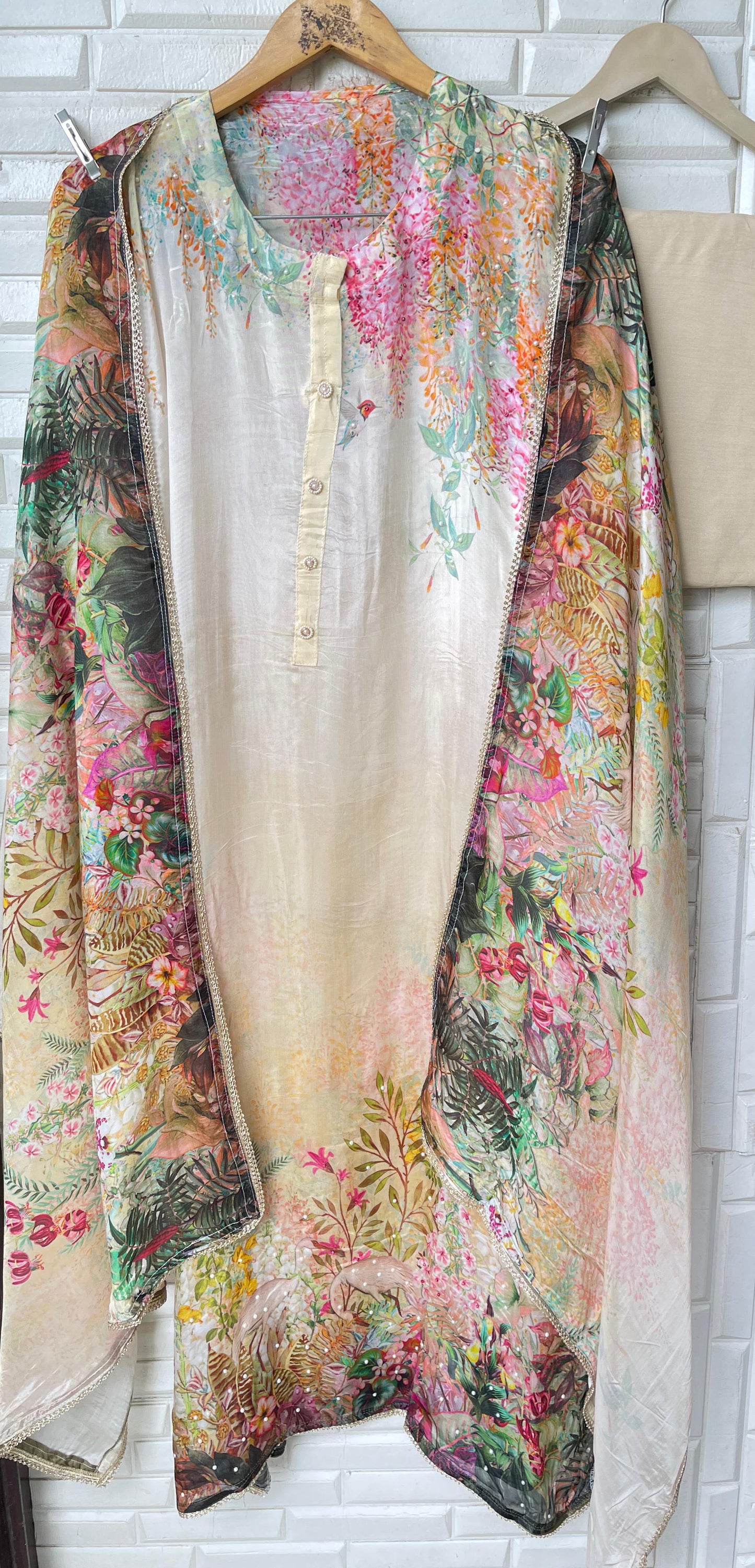 Organza unstitched ladies suit Rc17333