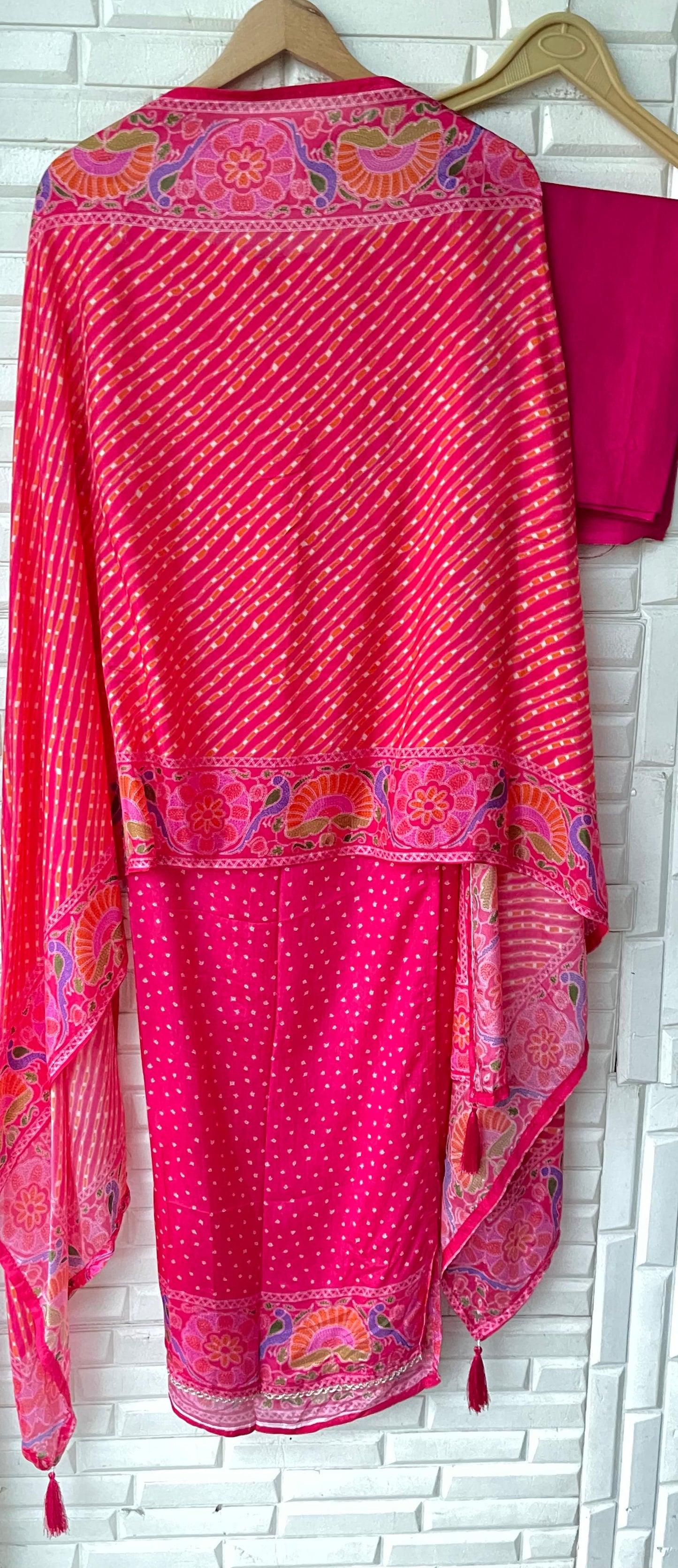 Pure silk unstitched ladies suit Rc17616