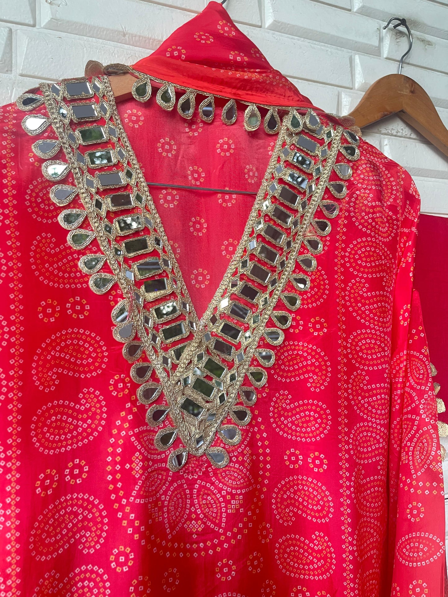 Satin crape unstitched ladies suit Rc17759