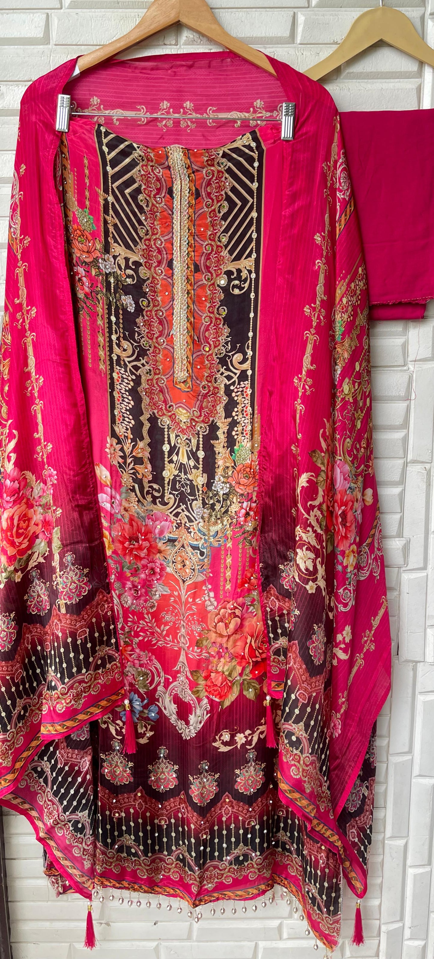 Muslin crepe unstitched ladies suit Rc17487