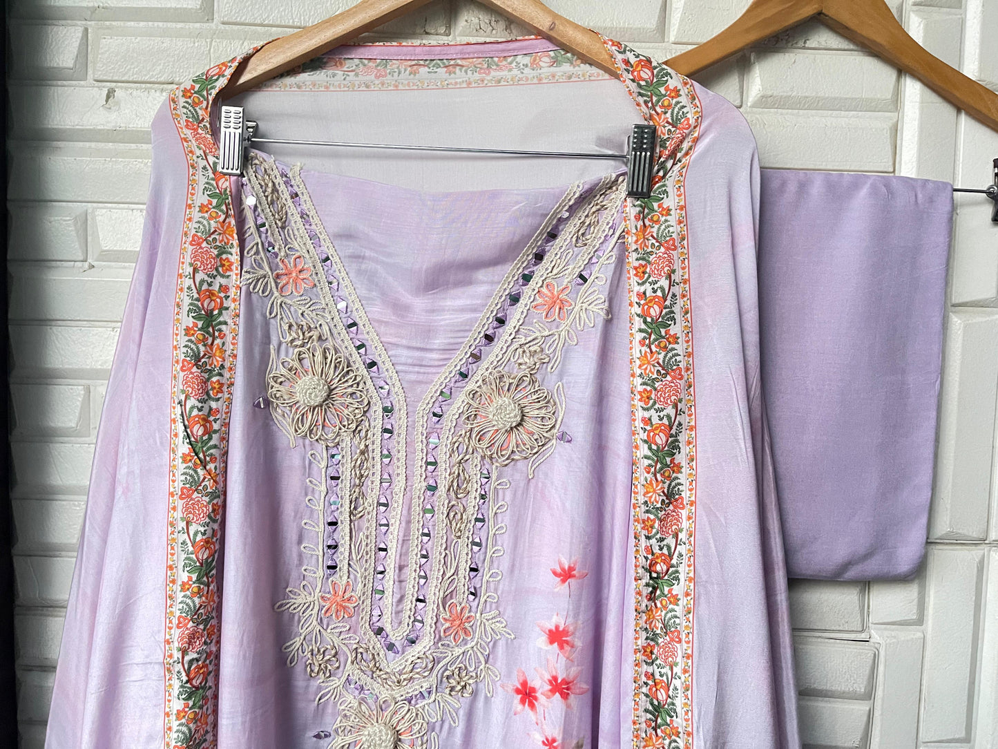 Muslin silk unstitched ladies suit Rc17420
