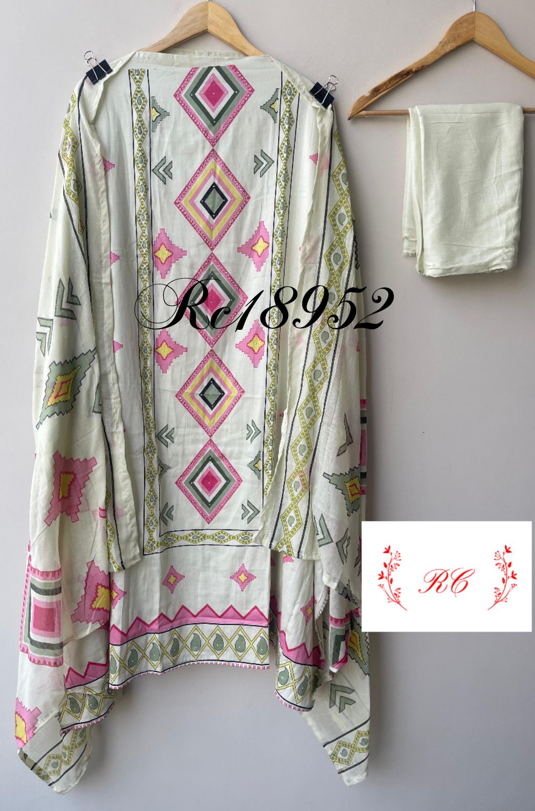 Cotton printed unstitched ladies suit Rc18952