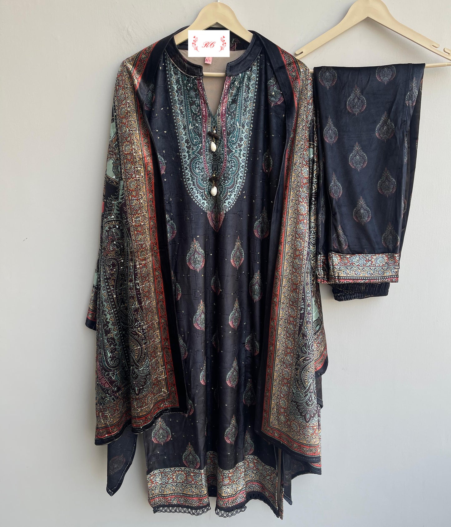 Micra velvet readymade ladies winter suit Rc18825