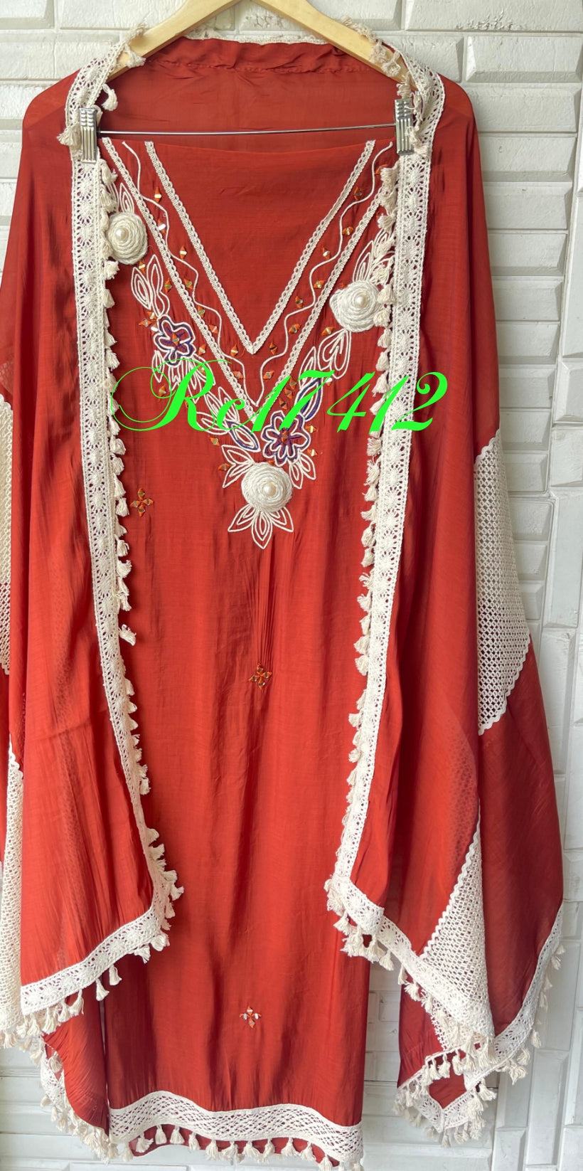 Mul chanderi unstitched ladies suit Rc17412