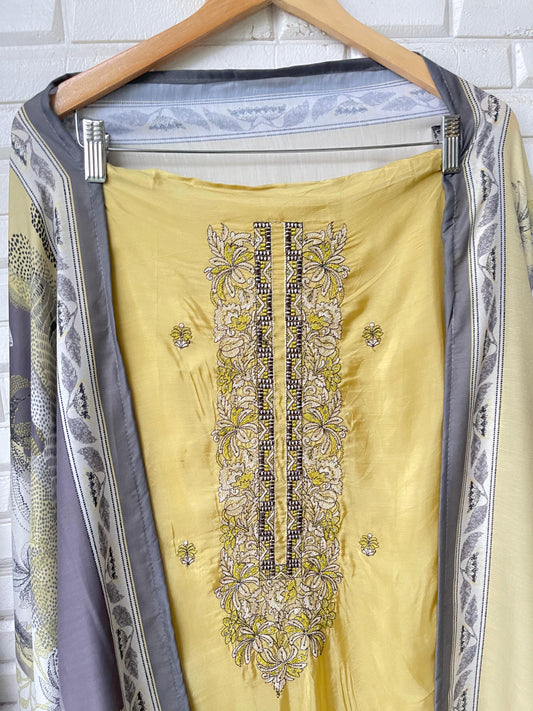 Paper silk unstitched ladies suit Rc17622