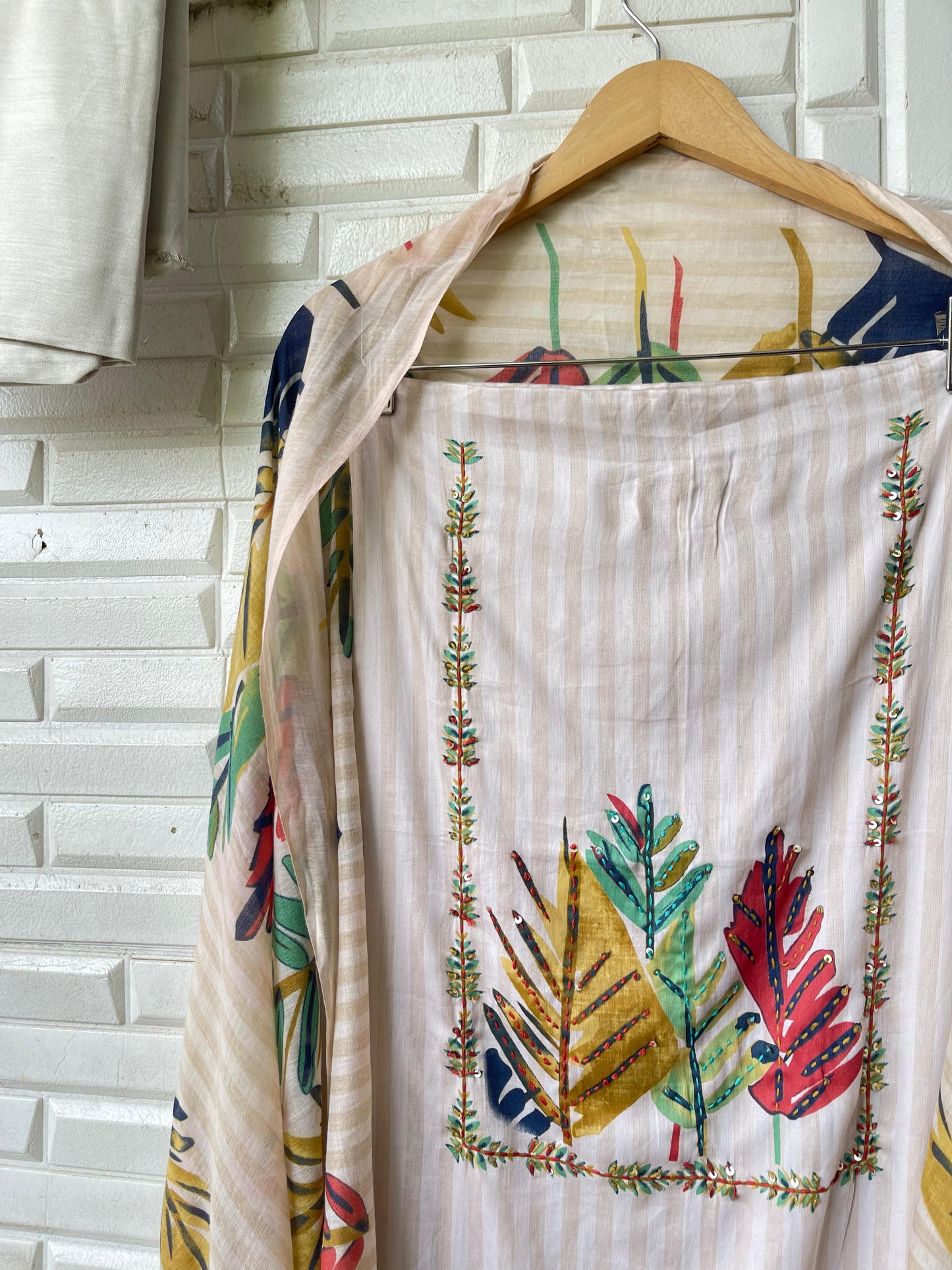 Cotton unstitched ladies suit Rc17289