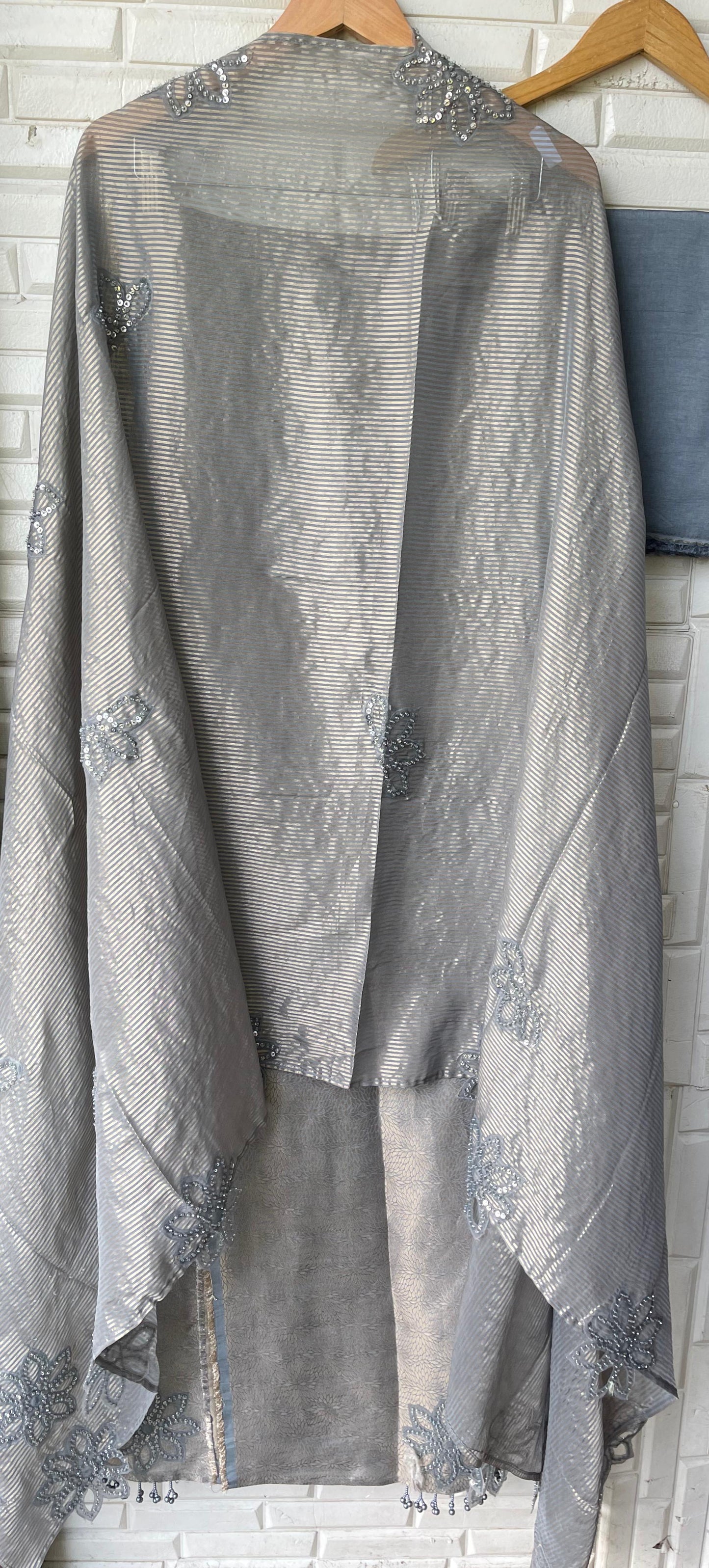 Brocade self banarasi shimmer silk unstitched ladies suit Rc17747 (a)