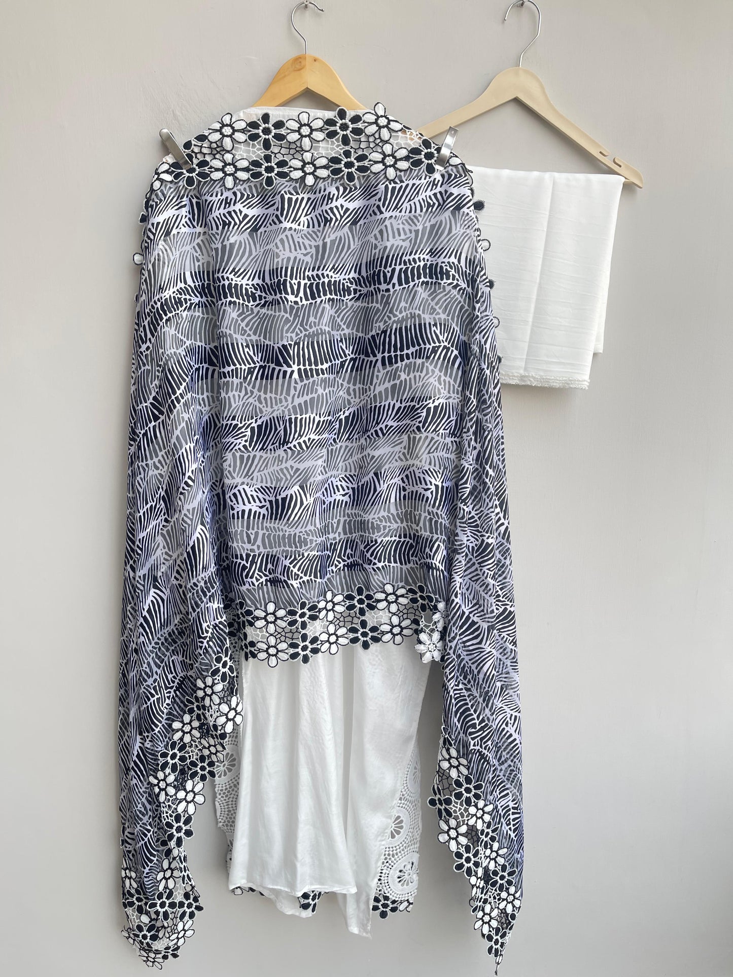 Crotia unstitched ladies suit Rc18525