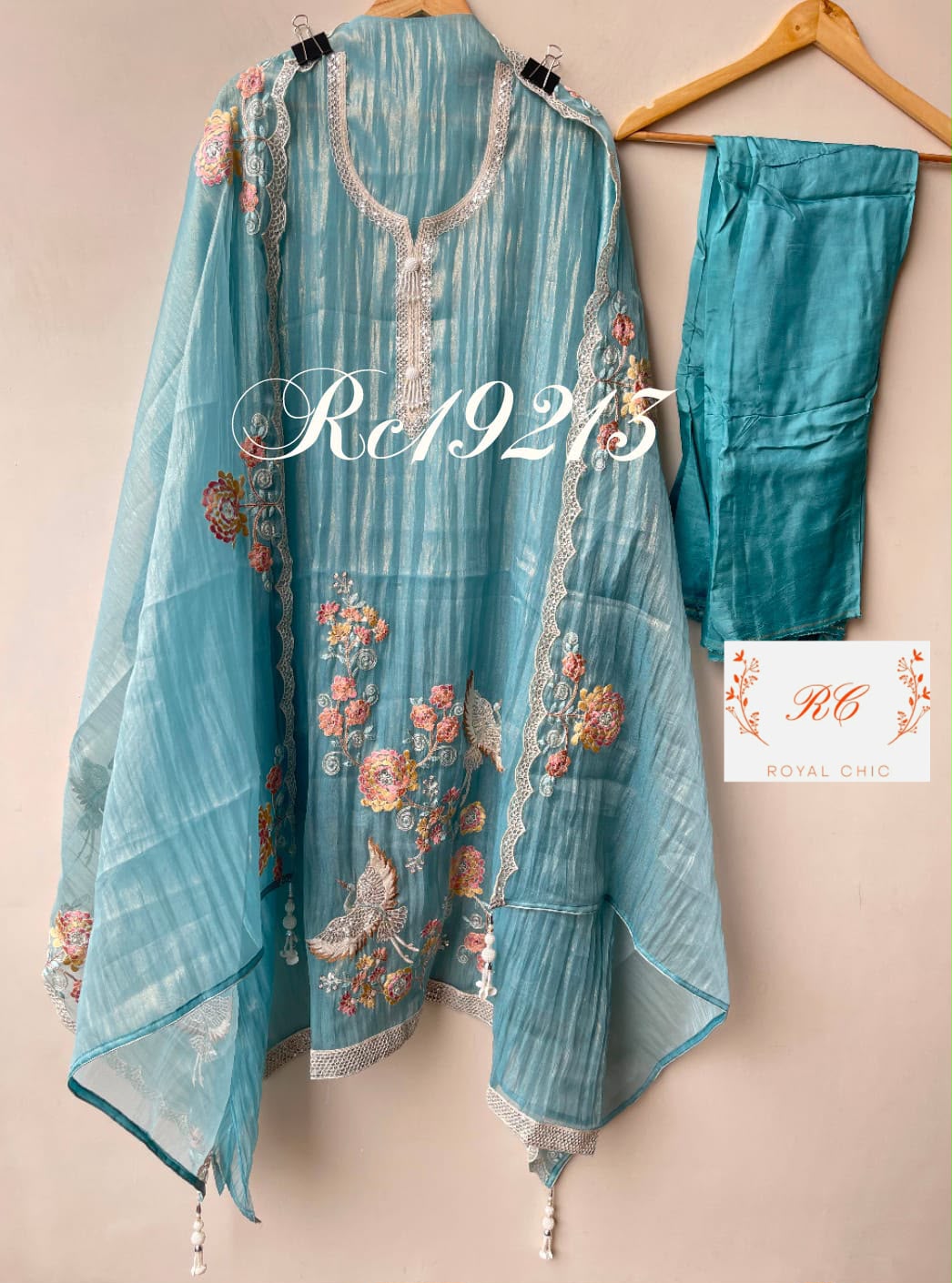 Pure crushed shimmer tissue unstitched ladies suit Rc19213