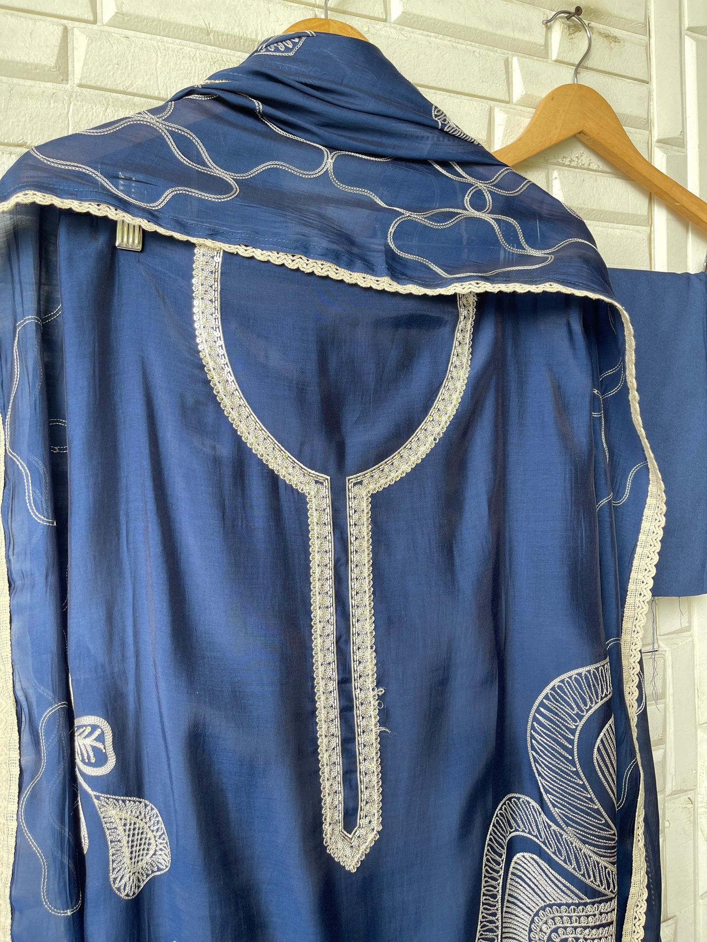 Mul chanderi unstitched ladies suit Rc17665