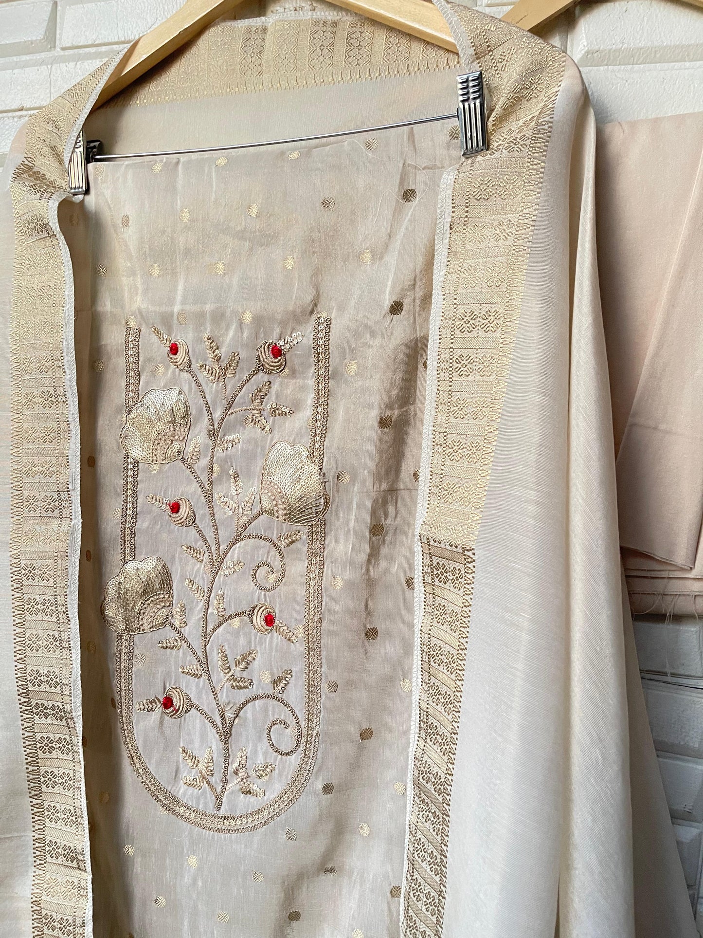 Shimmer silk unstitched ladies suit Rc17588