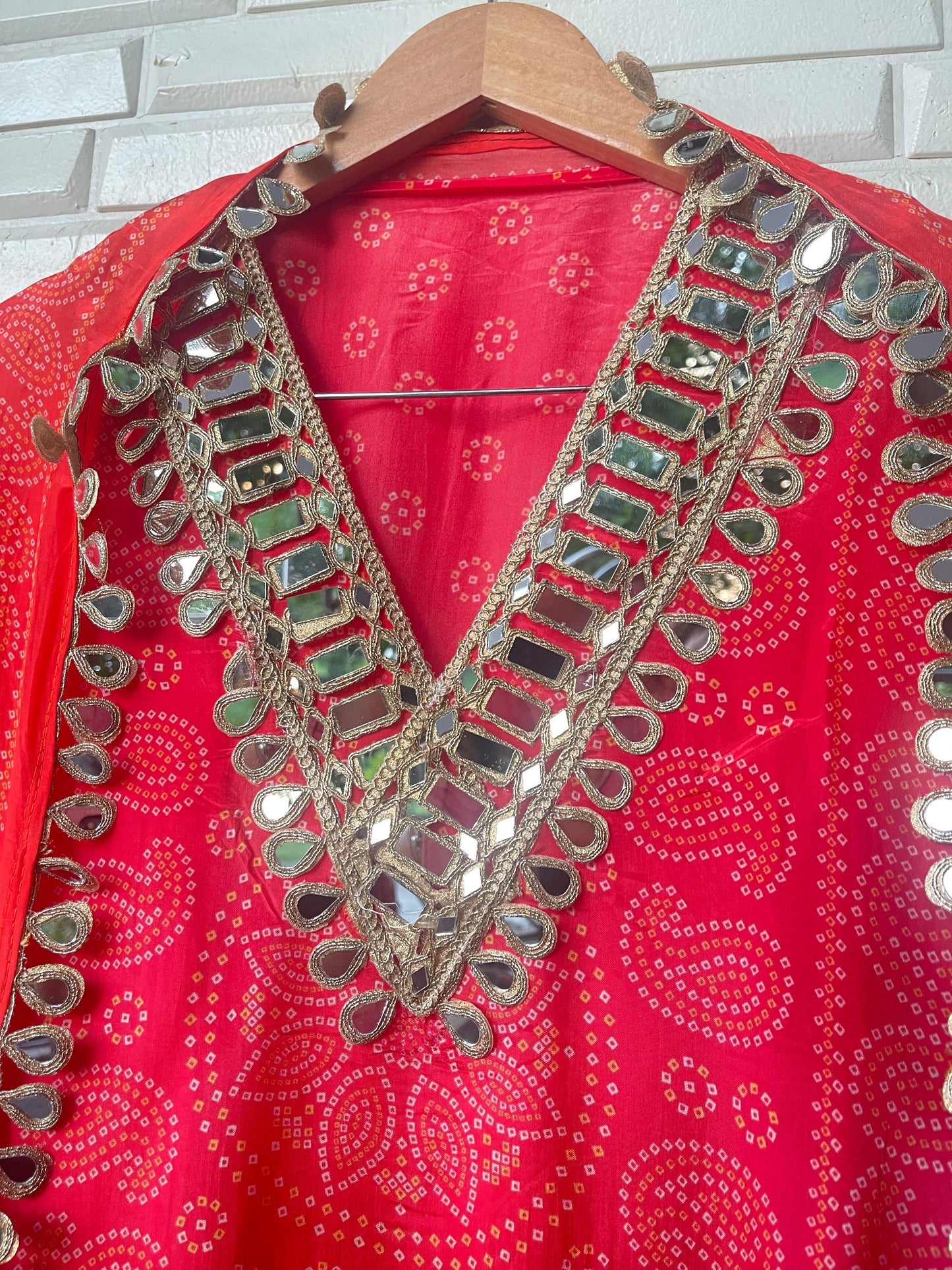 Satin crape unstitched ladies suit Rc17759