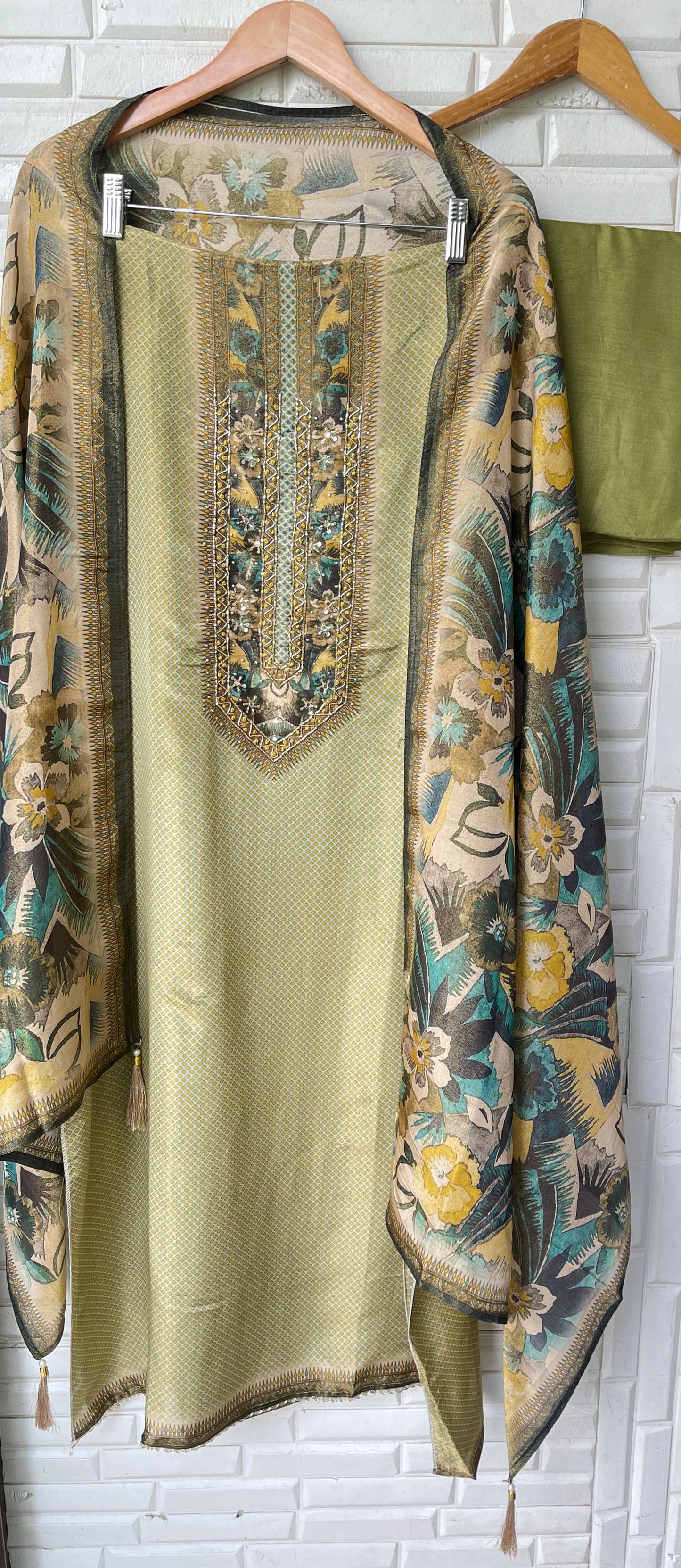 Self shimmer silk unstitched ladies suit Rc17653